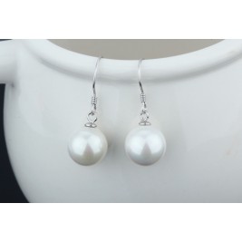 earrings melany white pearls